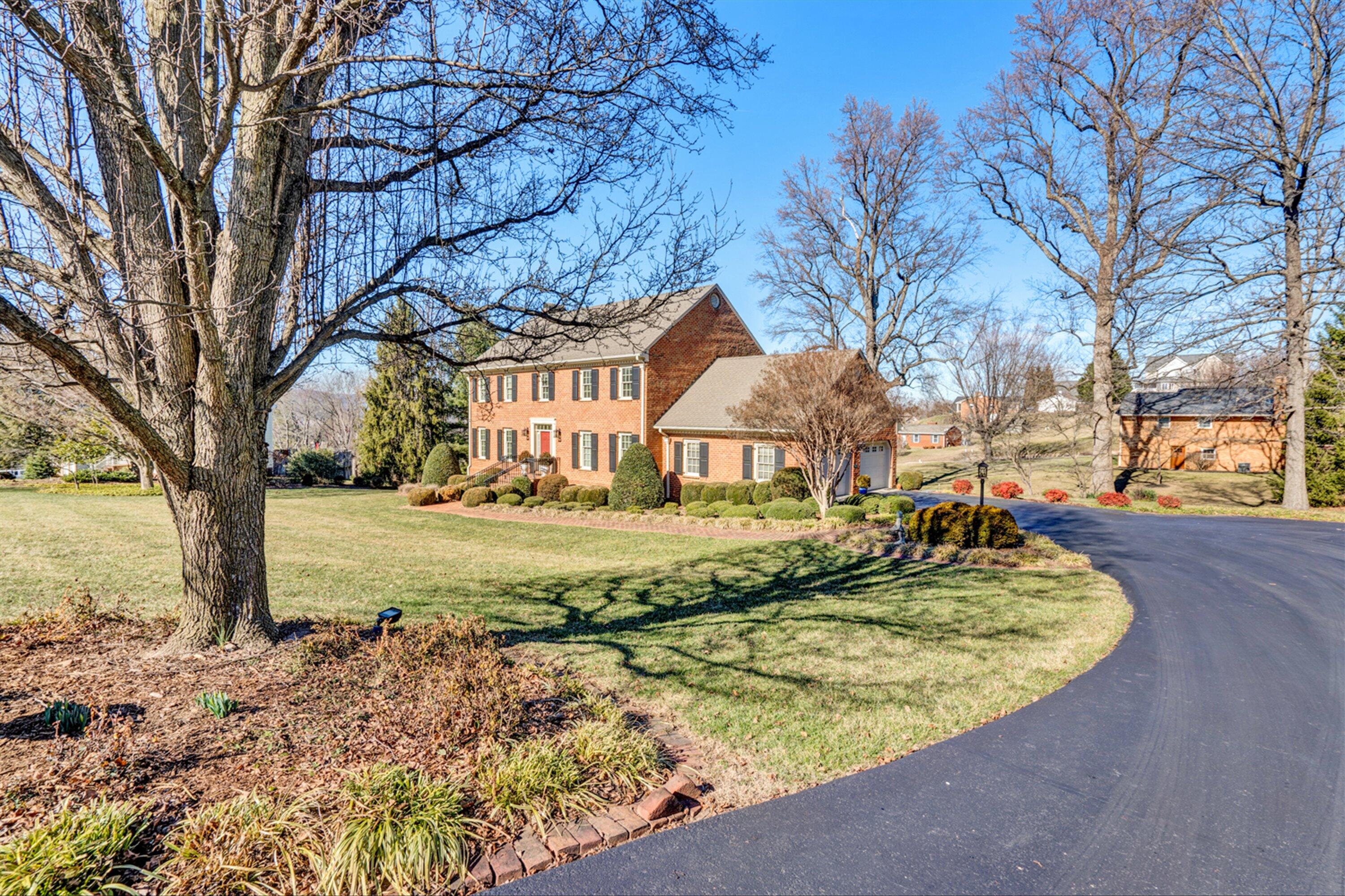 8233 Olde Tavern Road Roanoke, VA 24019 - Photo 54 of 58 54-DSC6085