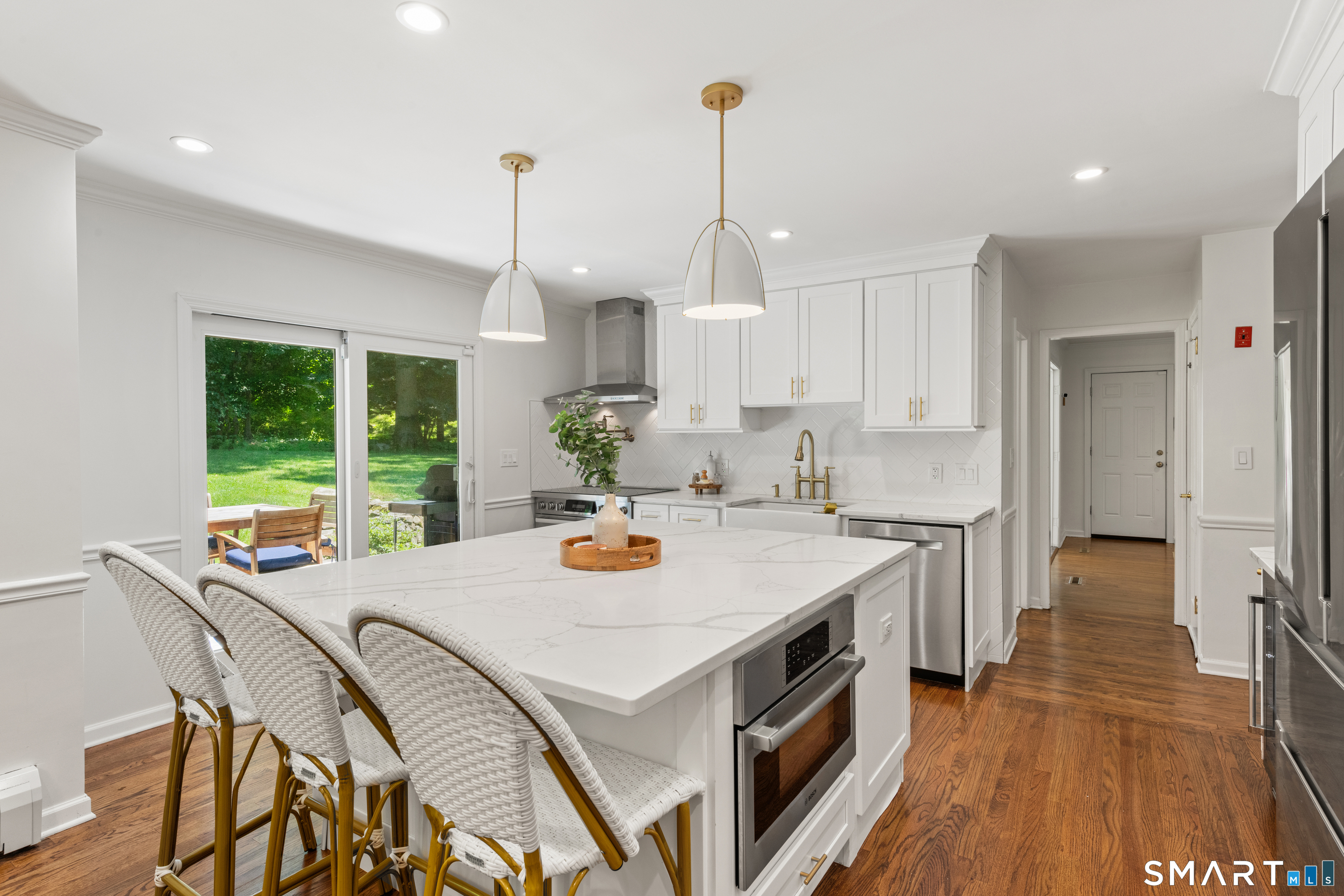 117 Mill Road Stamford, CT 06903 - Photo 9 of 39