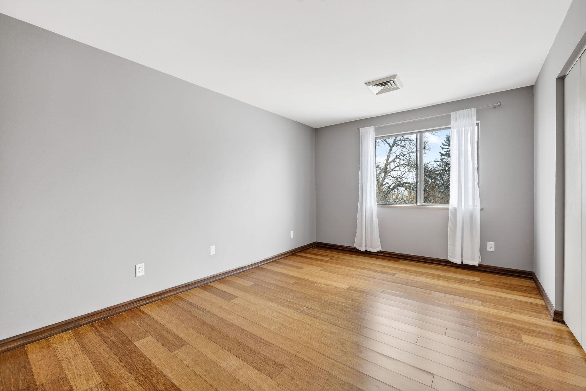 5542 Century, Unit 4 Middleton, WI 53562 - Photo 15 of 48