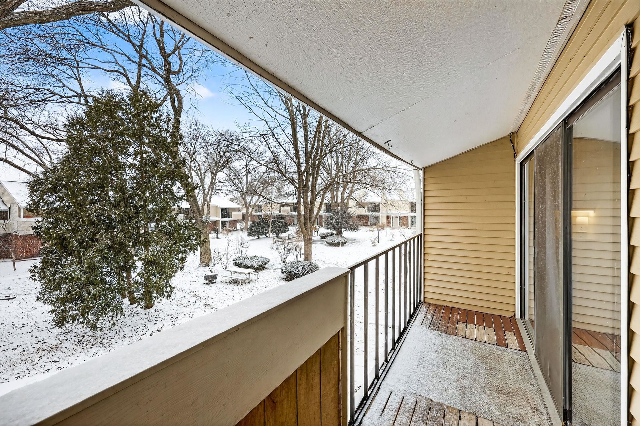 5542 Century, Unit 4 Middleton, WI 53562 - Photo 19 of 48