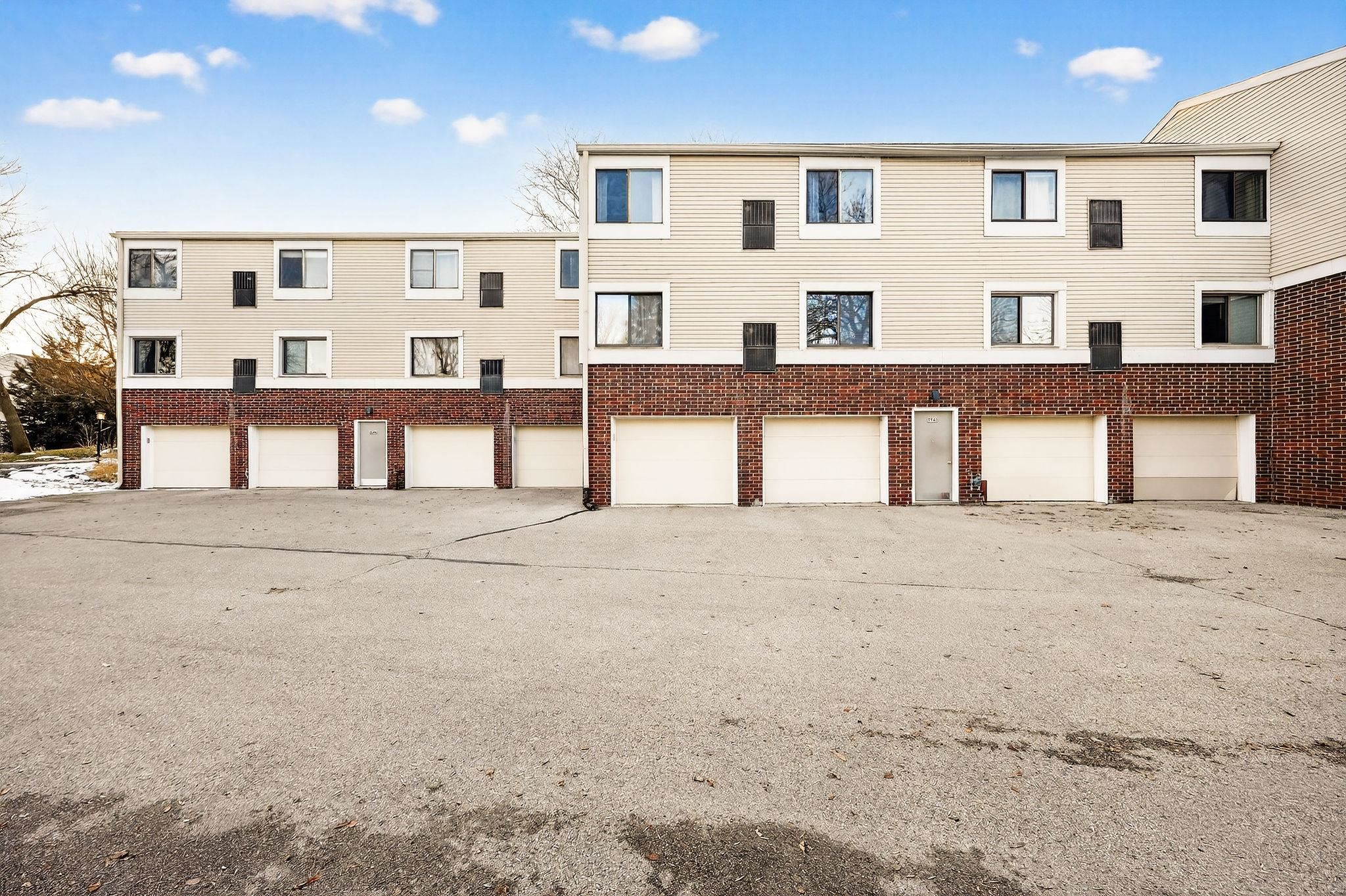 5542 Century, Unit 4 Middleton, WI 53562 - Photo 33 of 48