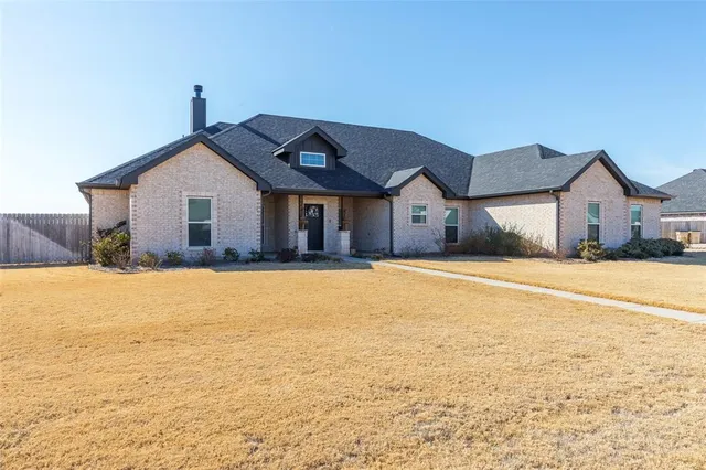 $645,000 | 107 Kleingrass Road, Abilene, TX 79606