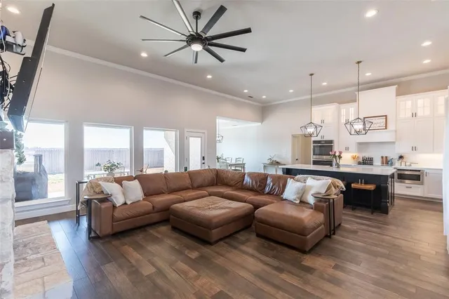 $645,000 | 107 Kleingrass Road, Abilene, TX 79606