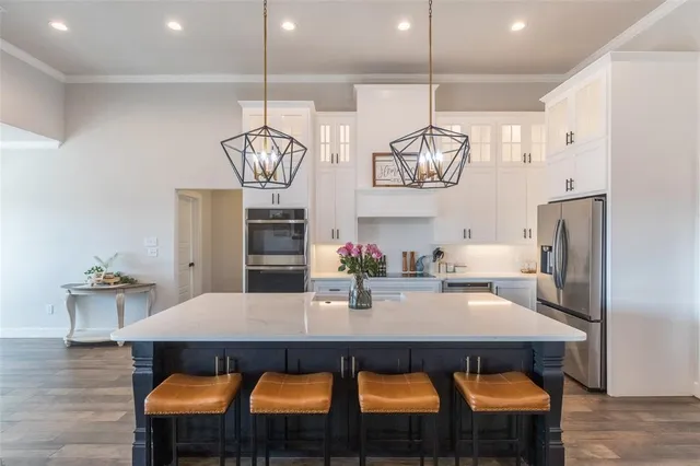 $645,000 | 107 Kleingrass Road, Abilene, TX 79606