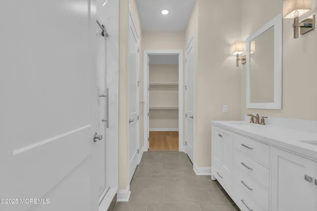 a view of an empty walk in closet