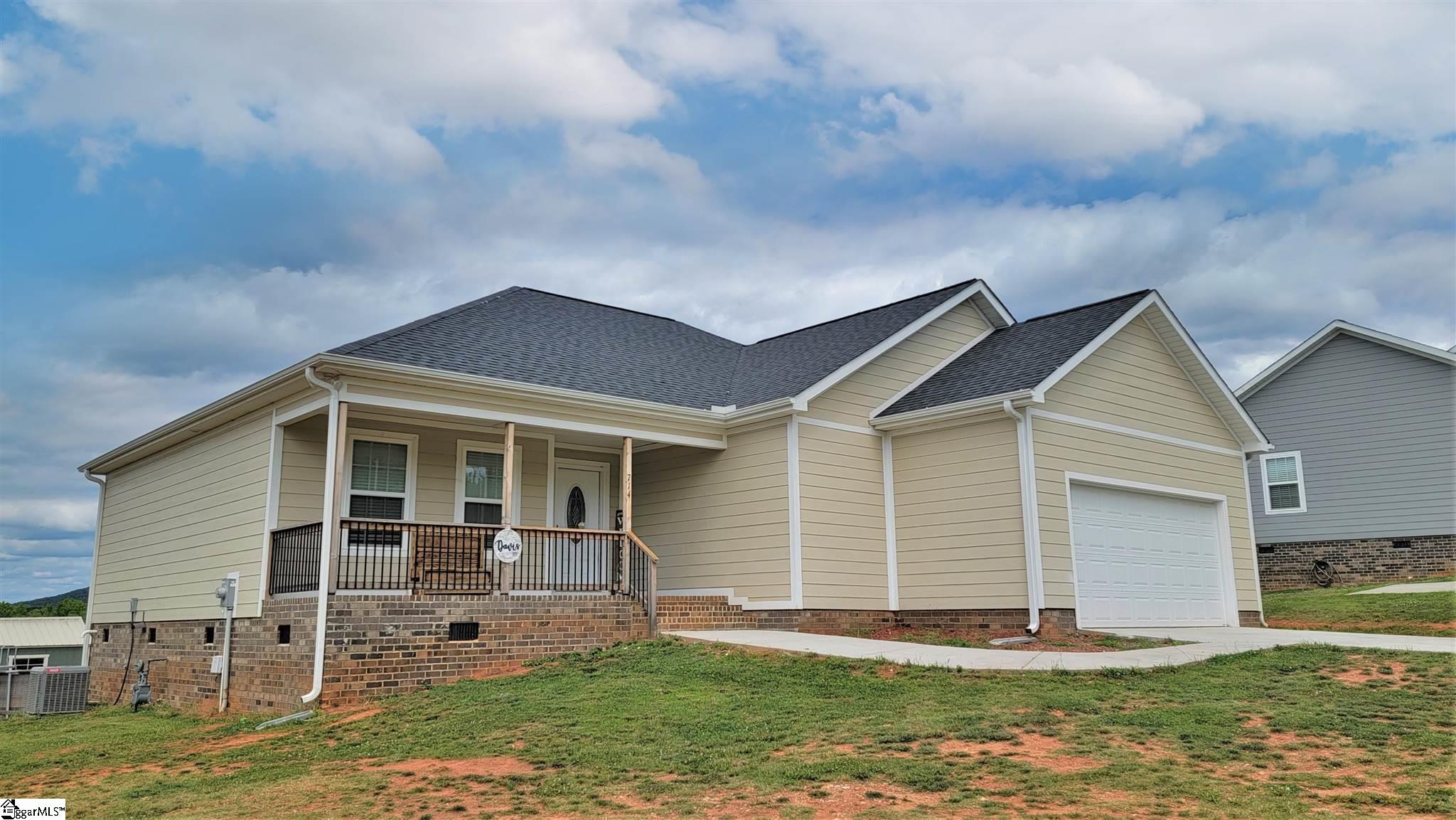 714 Mt Olivet Road Six Mile, SC 29682 - Photo 2 of 23