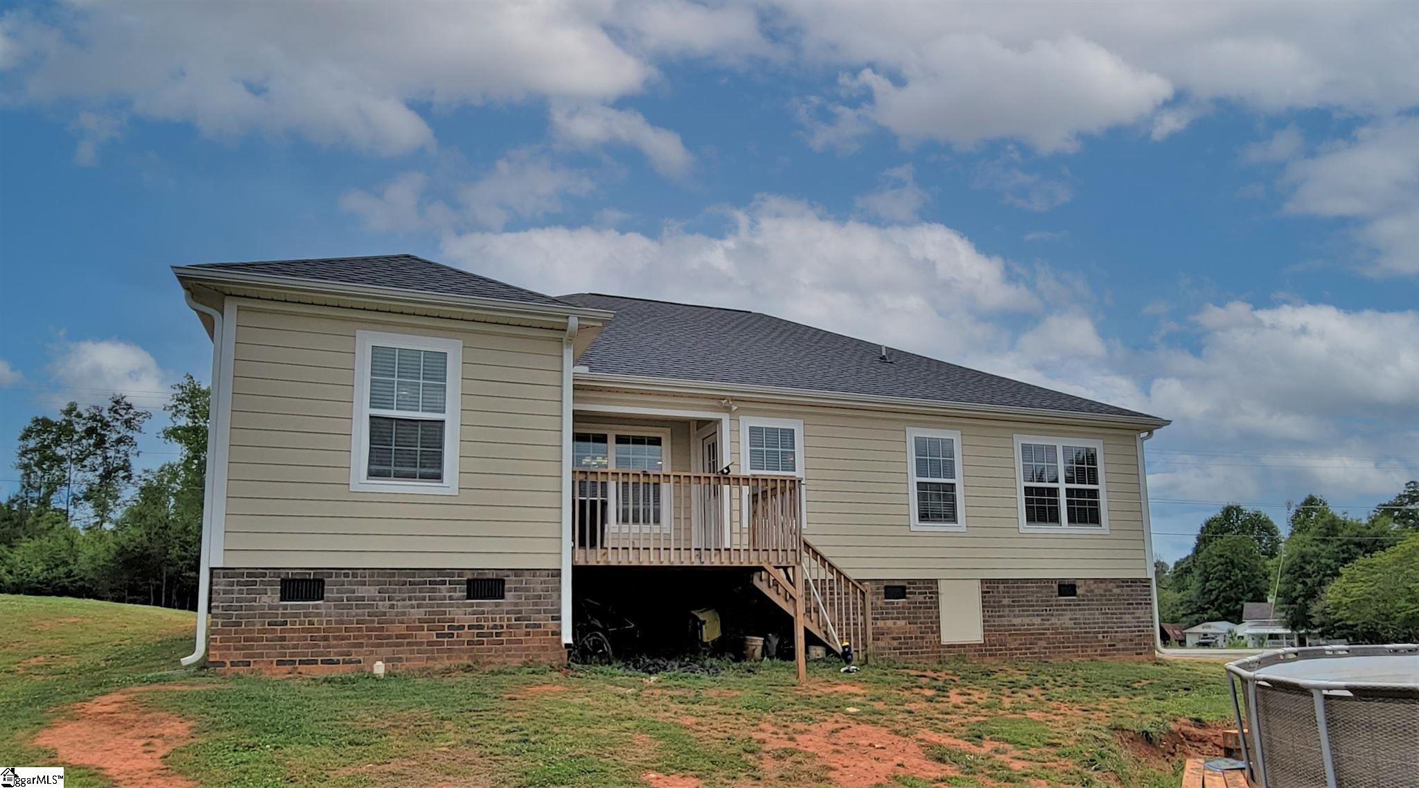 714 Mt Olivet Road Six Mile, SC 29682 - Photo 3 of 23