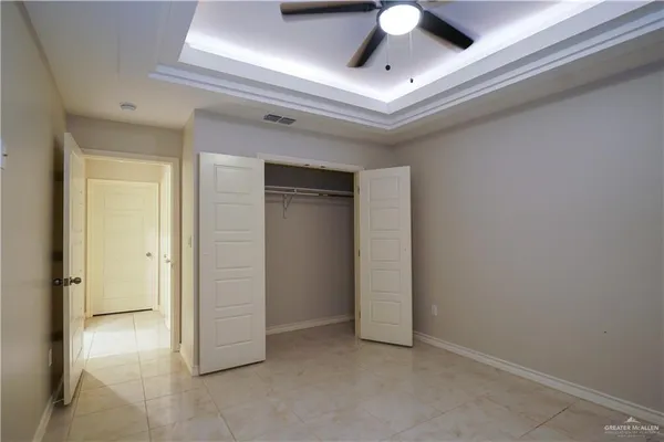 $2,400 | 404 Royal Drive, San Juan, TX 78589
