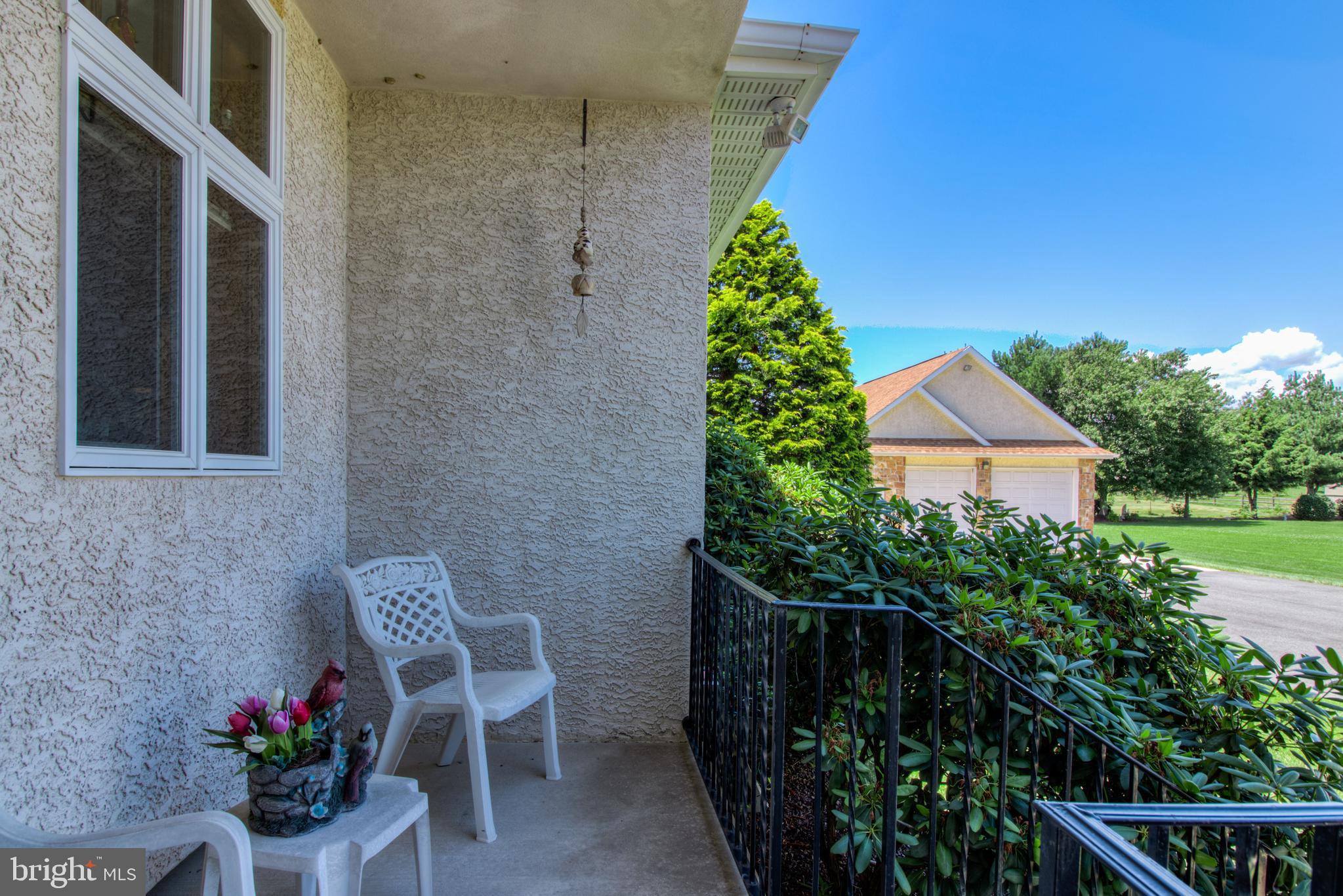 220 Silver Birch Lane Bear, DE 19701 - Photo 40 of 44 Side porch with detached garage in back