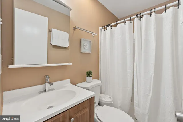 $664,900 | 2901 Everleigh Way, Fairfax, VA 22031