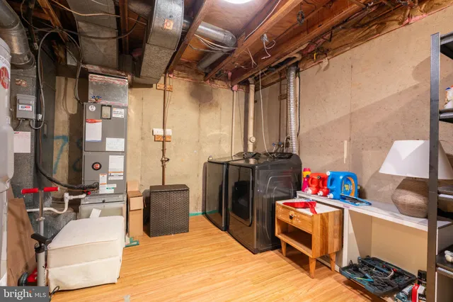 $664,900 | 2901 Everleigh Way, Fairfax, VA 22031