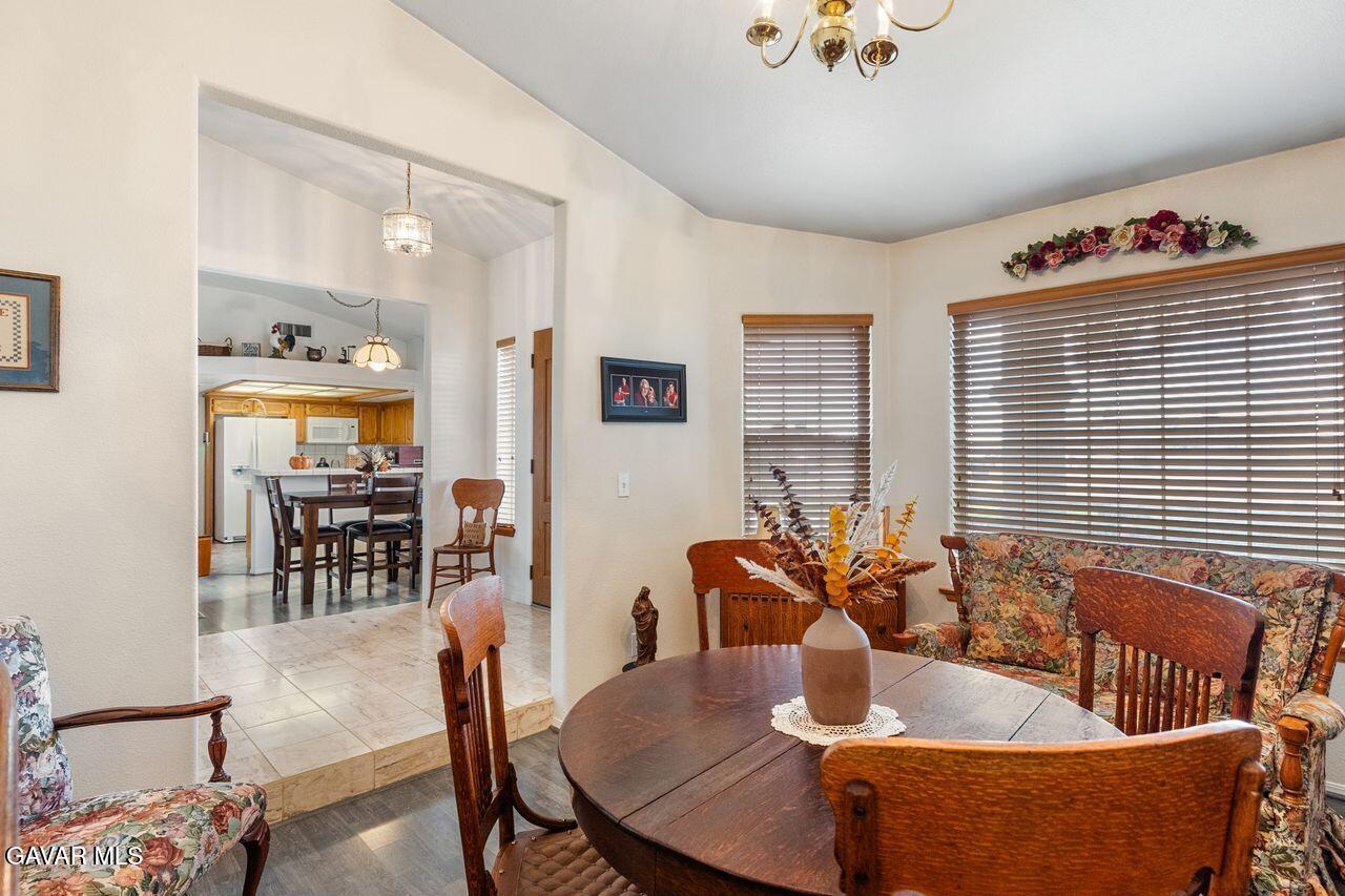 9629 Mendiburu Road California City, CA 93505 - Photo 7 of 40 OctR6oDQ