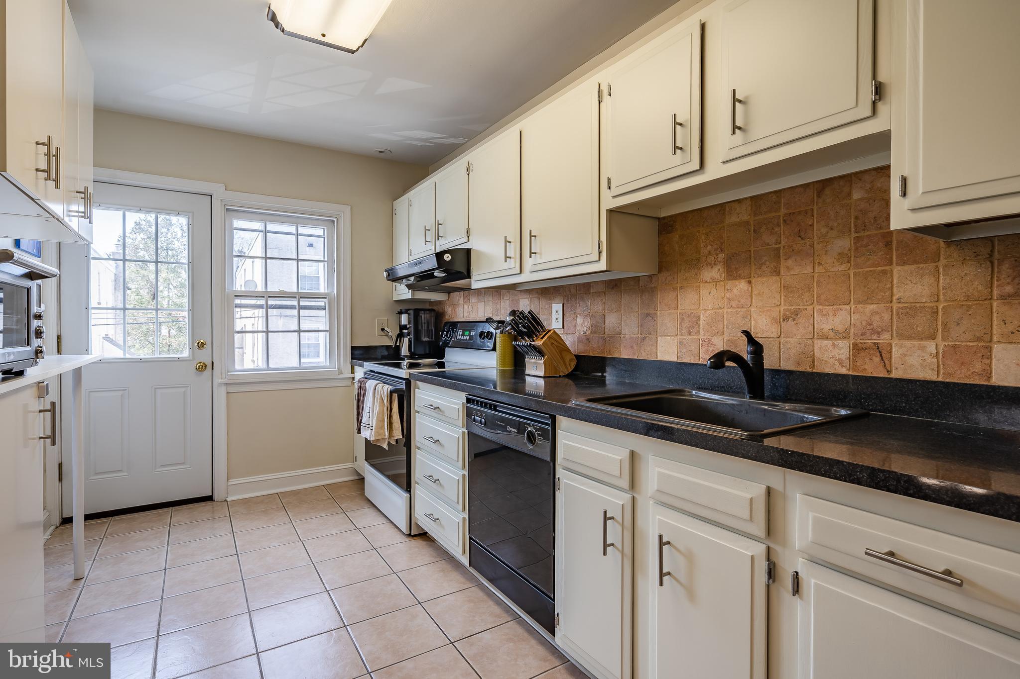 2308 Kenilworth Road Ardmore, PA 19003 - Photo 8 of 16