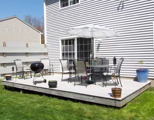 70 Sachem Road Narragansett, RI 02882 - Photo 5 of 5 Patio/Deck.