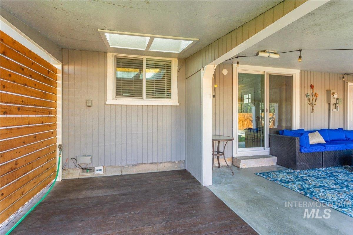 2103 North Hampton Road Boise, ID 83704 - Photo 26 of 40 View of patio featuring an outdoor living space