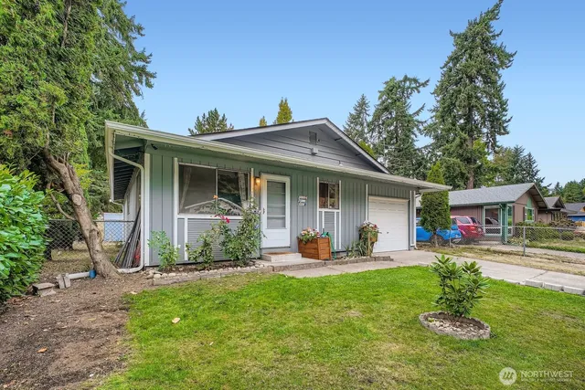 $389,500 | 5806 East Swan Creek Drive, Tacoma, WA 98404