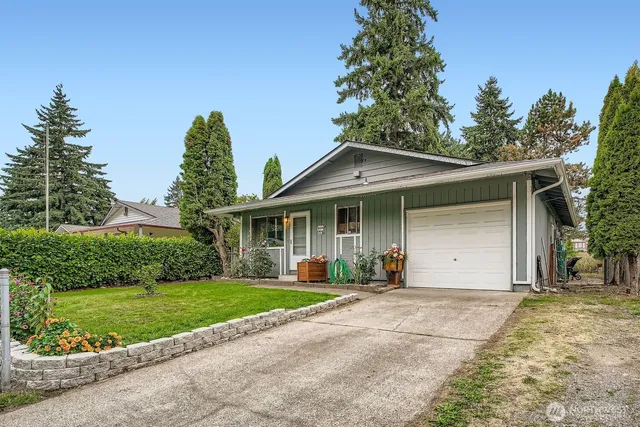 $389,500 | 5806 East Swan Creek Drive, Tacoma, WA 98404