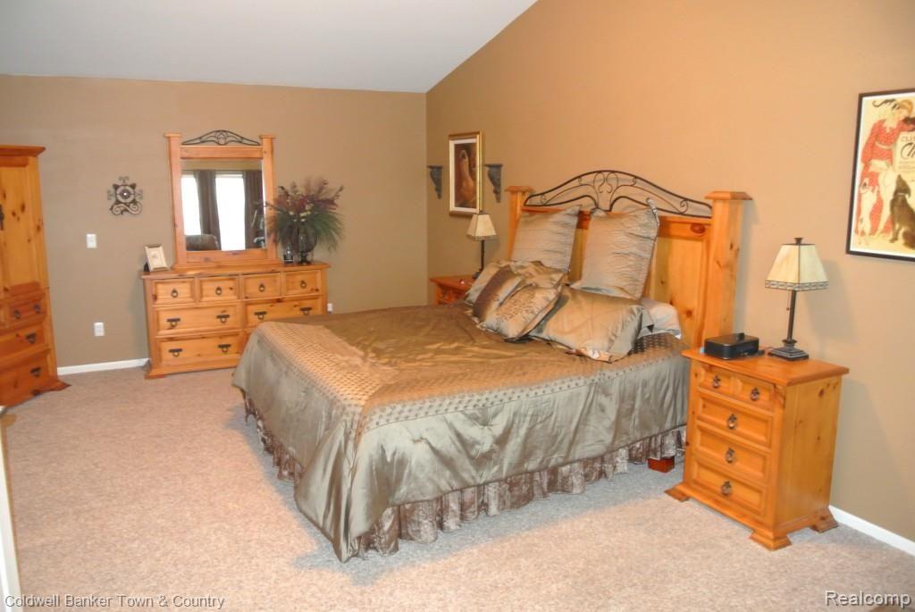 4245 Merriman Loop Howell, MI 48843 - Photo 19 of 40 DSC_1260.jpg