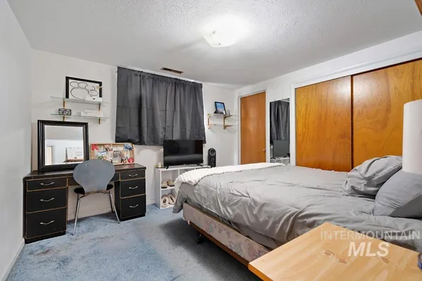 $320,000 | 489 Northwest 4th Avenue, Ontario, OR 97914