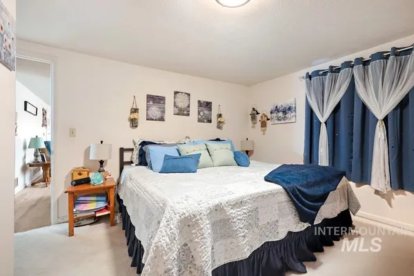 $320,000 | 489 Northwest 4th Avenue, Ontario, OR 97914