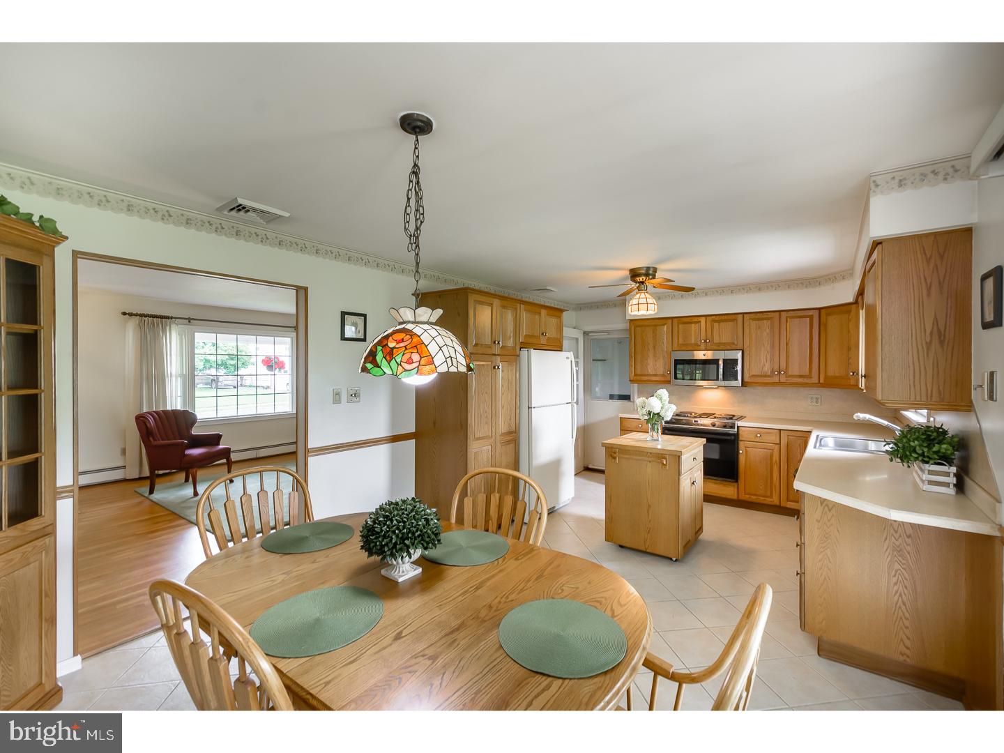 546 Melvin Road Telford, PA 18969 - Photo 6 of 25