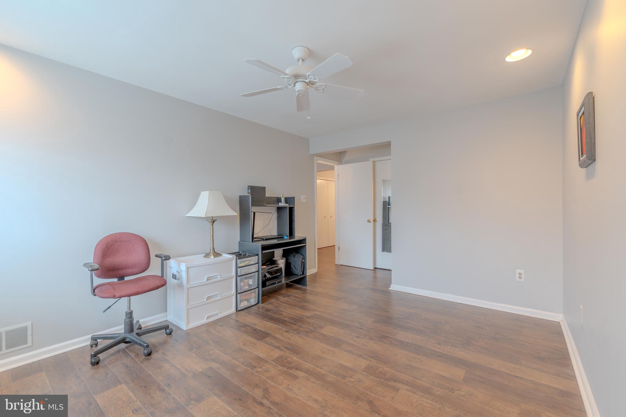 73207 Delaire Landing Road, Unit 207 Philadelphia, PA 19114 - Photo 22 of 37