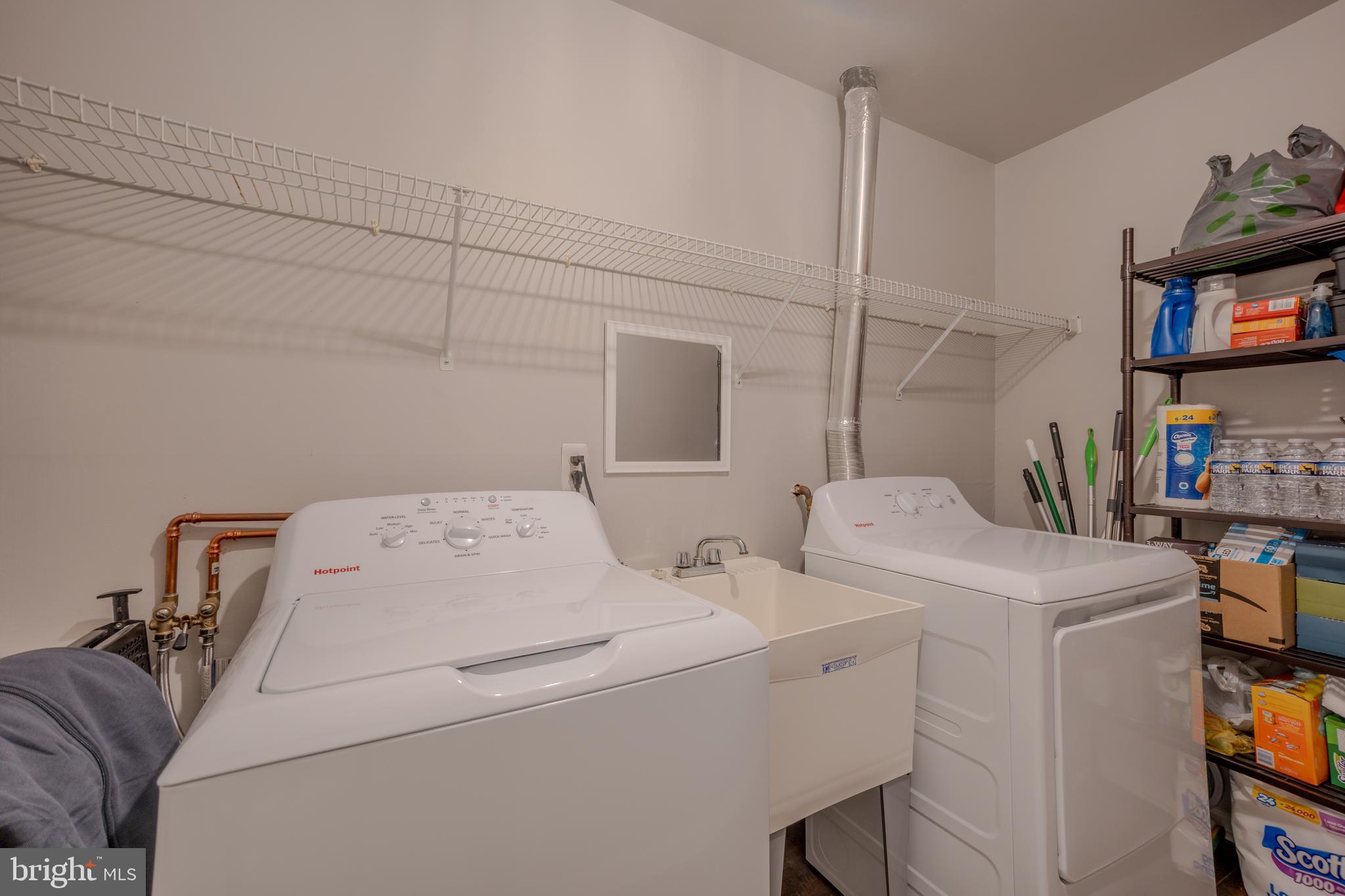 73207 Delaire Landing Road, Unit 207 Philadelphia, PA 19114 - Photo 24 of 37 Laundry room