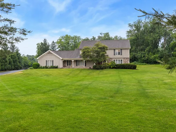 $480,000 | 7241 Fox Fire Drive, Crystal Lake, IL 60012