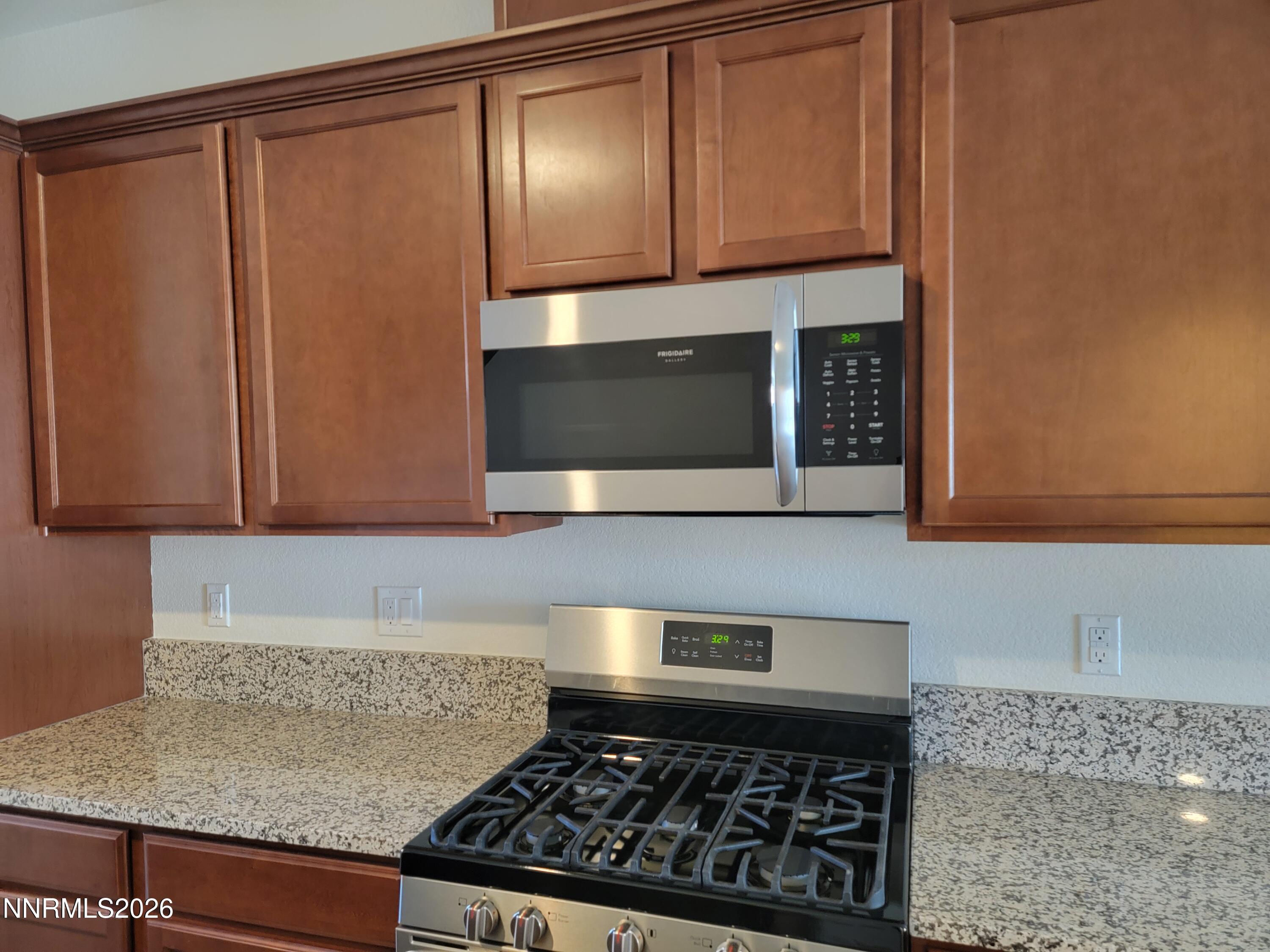 3002 Sterling Ridge Circle Sparks, NV 89431 - Photo 3 of 30 20260418_153005
