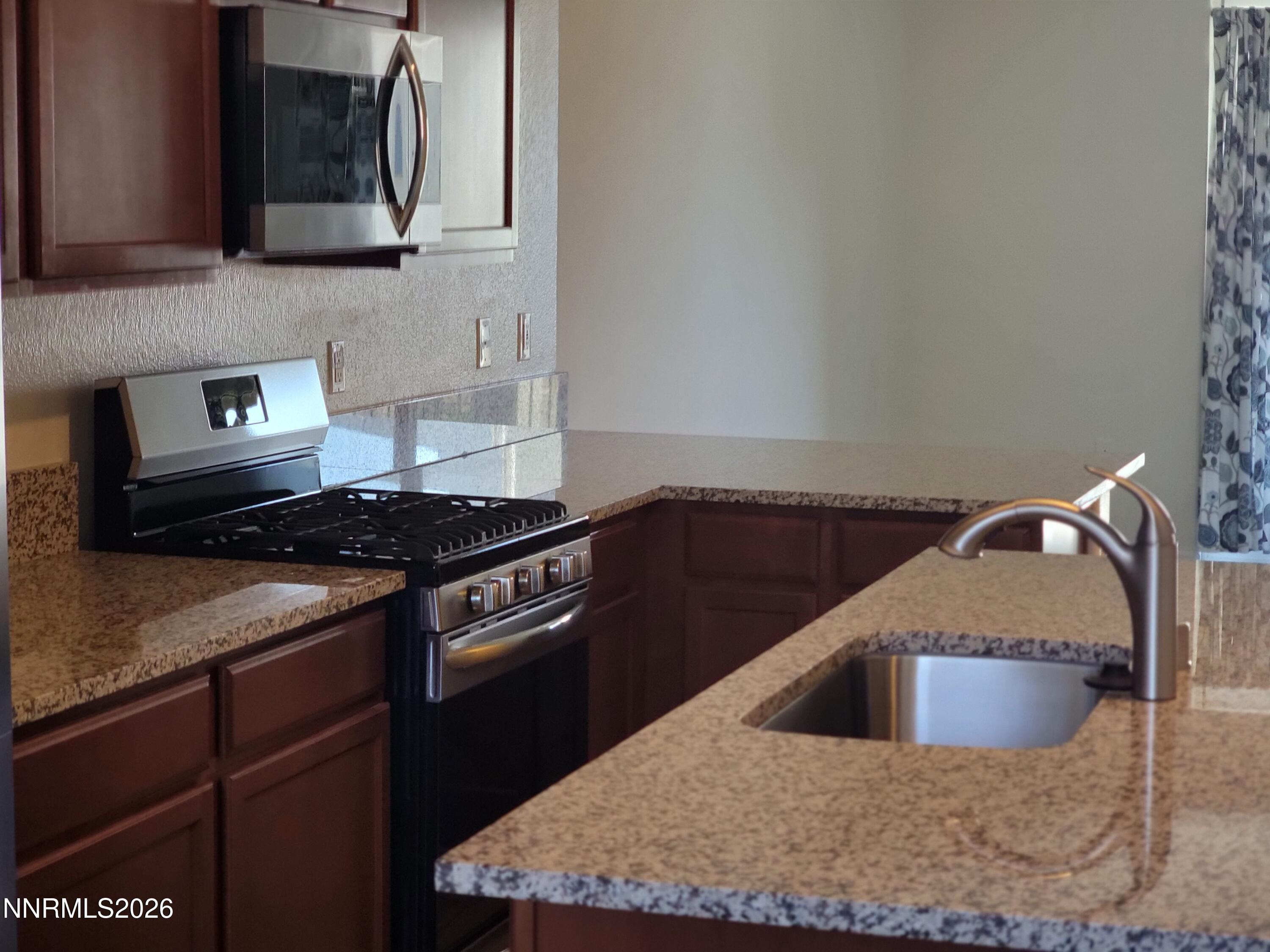 3002 Sterling Ridge Circle Sparks, NV 89431 - Photo 5 of 30 20260418_153238