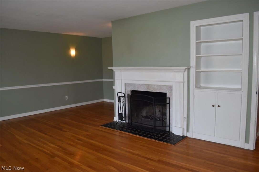 2566 Thurmont Road Akron, OH 44313 - Photo 2 of 29 Gallery Image 2