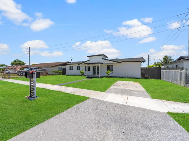 $735,000 | 10530 Southwest 146th Street, Miami, FL 33176