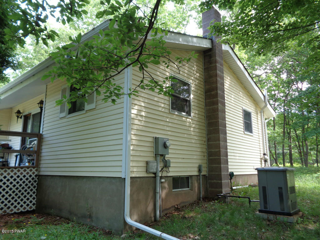 112 Mountain View Road Newfoundland, PA 18445 - Photo 16 of 35