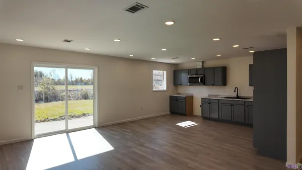 $185,000 | 506 Linda Ann Avenue, Gray, LA 70359