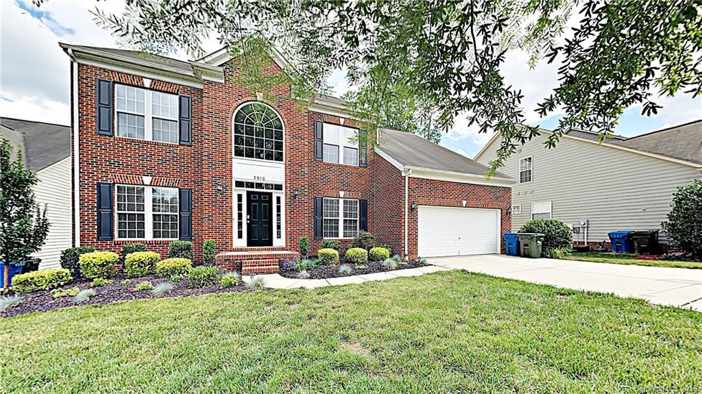 7910 Greylock Ridge Road Matthews, NC 28105 - Photo 1 of 19 Gallery Image 1