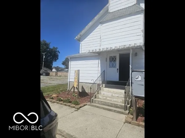 $57,000 | 148 East Howard Street, Parker City, IN 47368