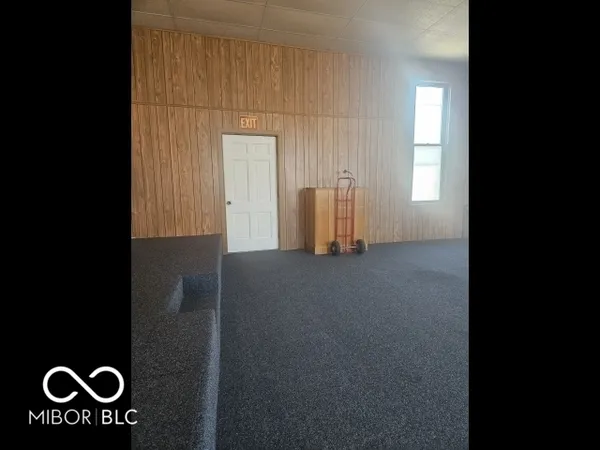 $57,000 | 148 East Howard Street, Parker City, IN 47368