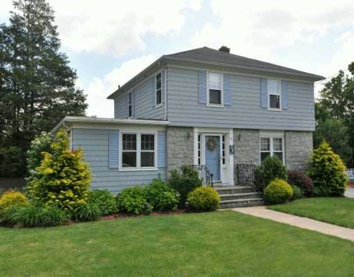 42 Phillips Street Coventry, RI 02816 - Photo 1 of 12 Exterior Front.