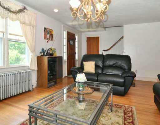 42 Phillips Street Coventry, RI 02816 - Photo 8 of 12 Living Room.