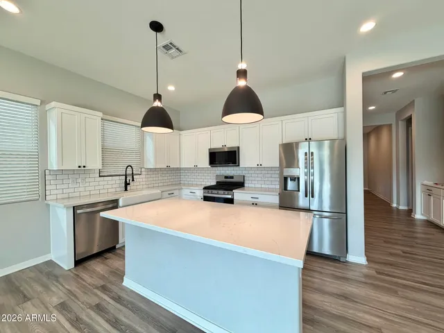 $2,750 | 10151 East Thunderbolt Avenue, Mesa, AZ 85212