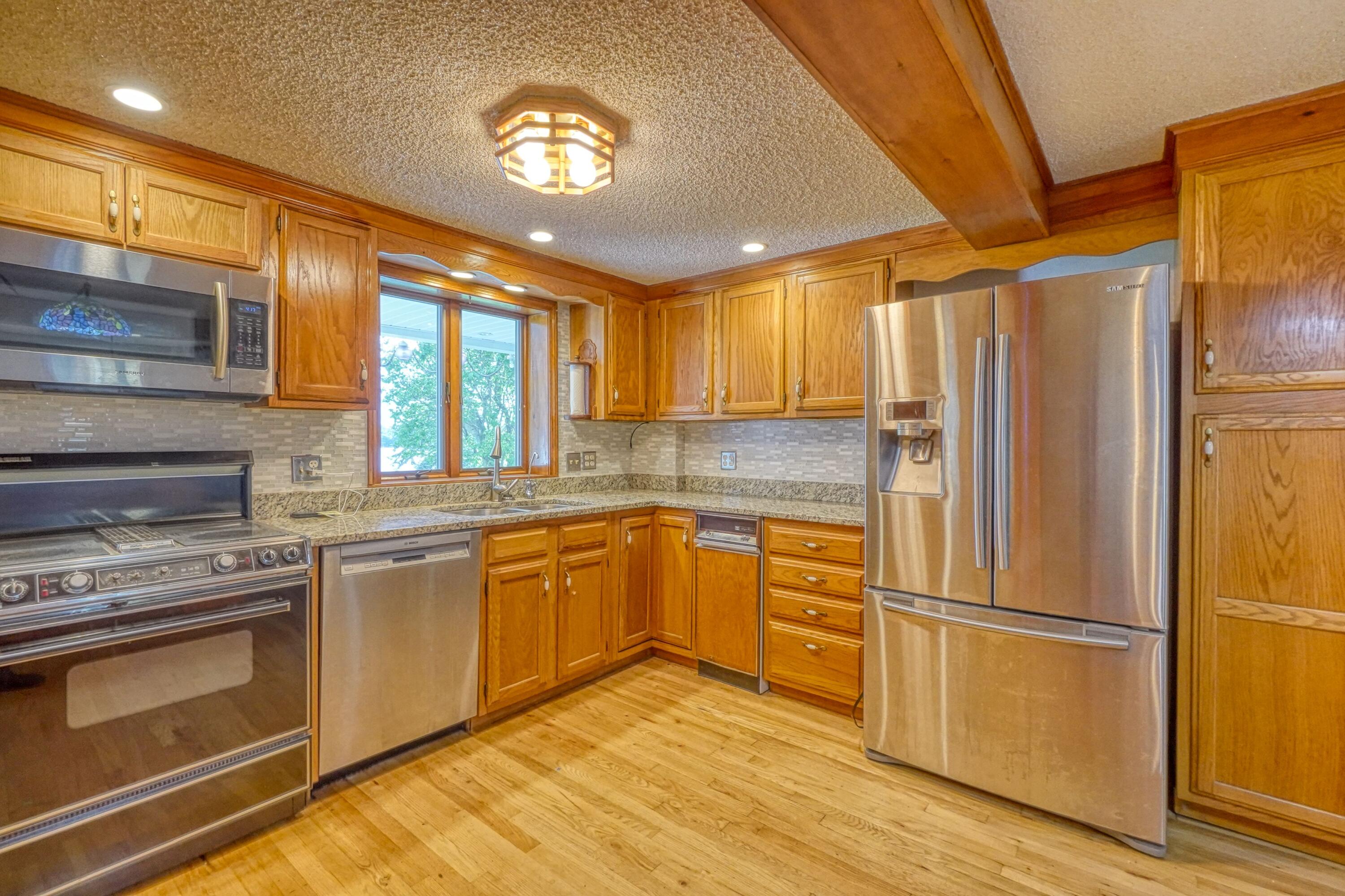 28 Belgrade Road Oakland, ME 04963 - Photo 11 of 63 Kitchen