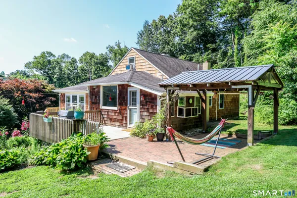$465,000 | 88 Berkshire Road, Southbury, CT 06488