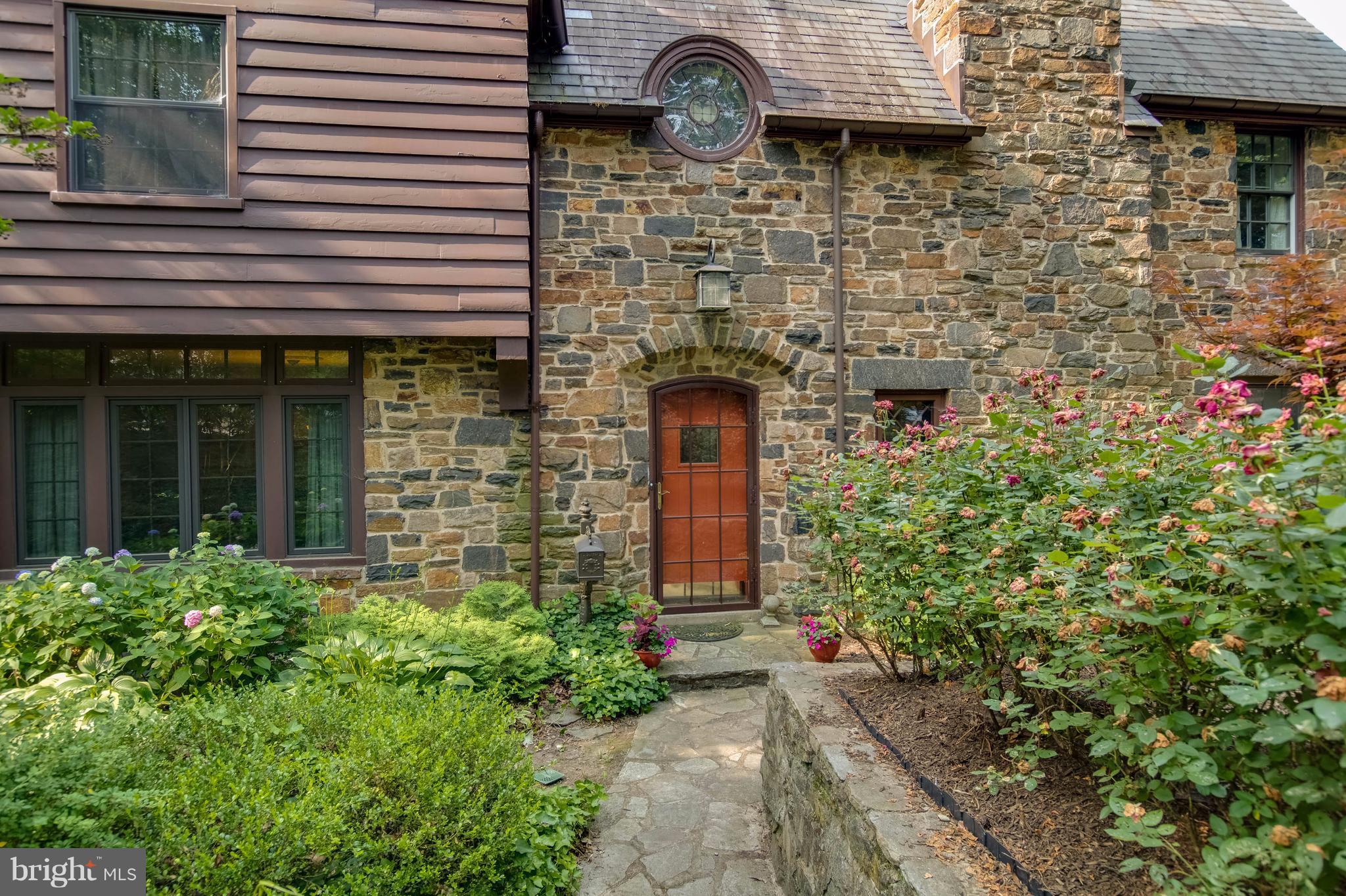4129 Westview Road Baltimore, MD 21218 - Photo 4 of 30 WELCOMING FRONT ENTRANCE TO THIS LOVELY HOME