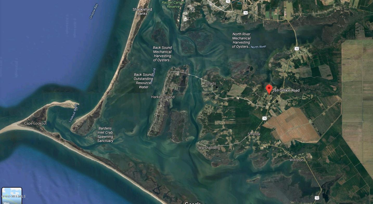 20 minutes to Downtown Beaufort. 40 minutes to Cherry Point.