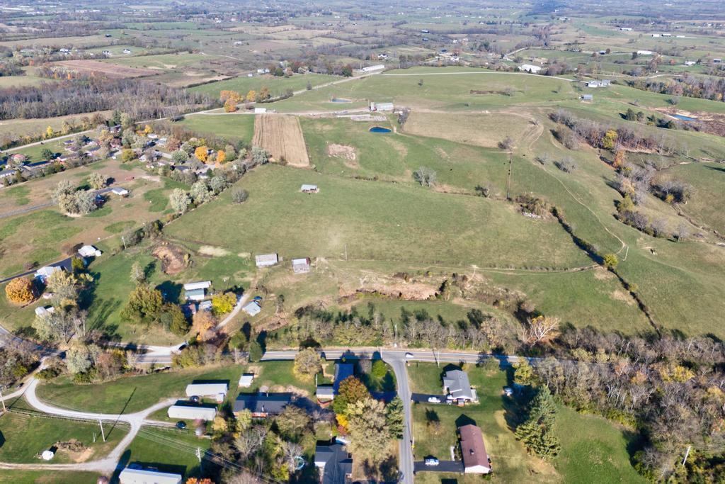 3233 Levee Road Mount Sterling, KY 40353 - Photo 13 of 16 DJI_20241030040217_0013_D copy_-2_-3