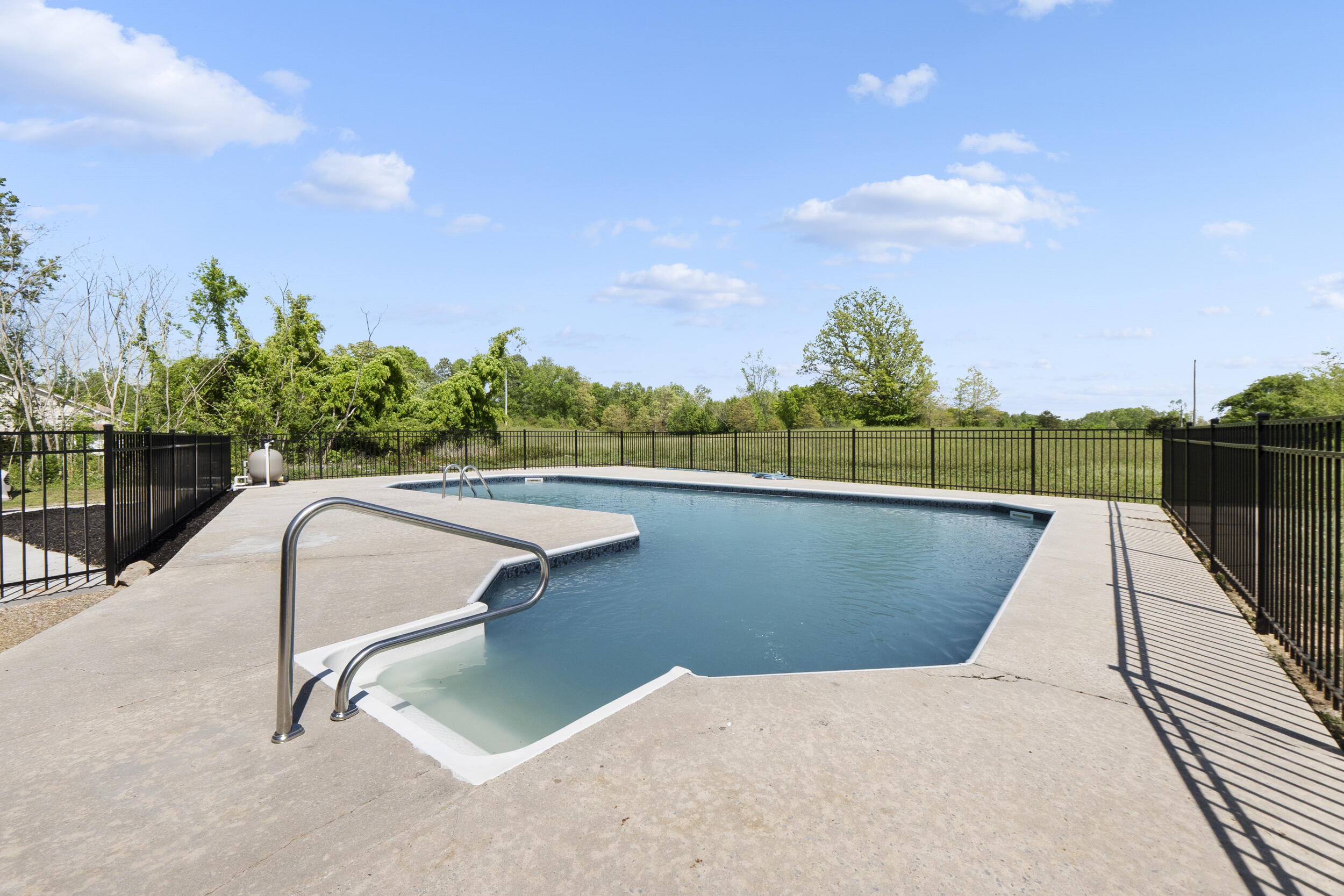 468 Wilkey Road Dayton, TN 37321 - Photo 3 of 19 dsc02025
