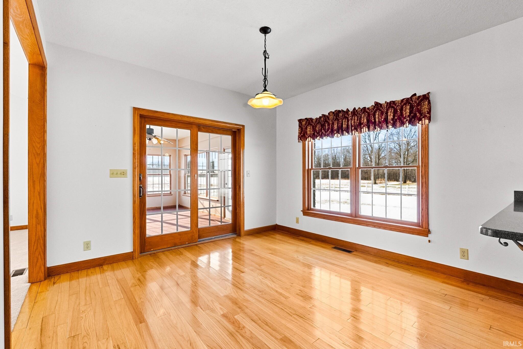 4239 South Kinsey Road Claypool, IN 46510 - Photo 11 of 36 Gallery Image 11
