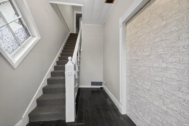 $375,000 | 607 West Warren Street, Mitchell, IN 47446