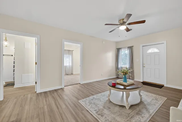 $375,000 | 607 West Warren Street, Mitchell, IN 47446