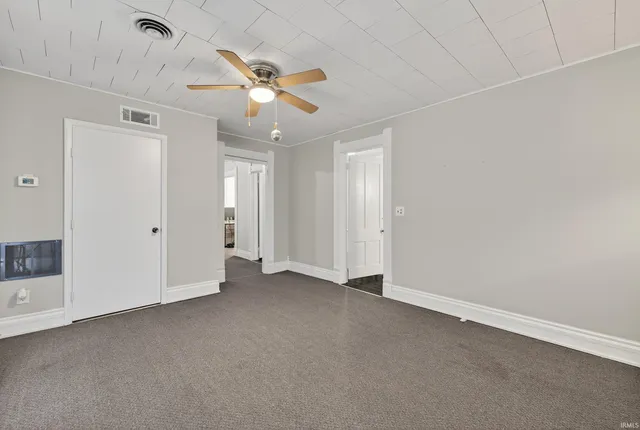 $375,000 | 607 West Warren Street, Mitchell, IN 47446